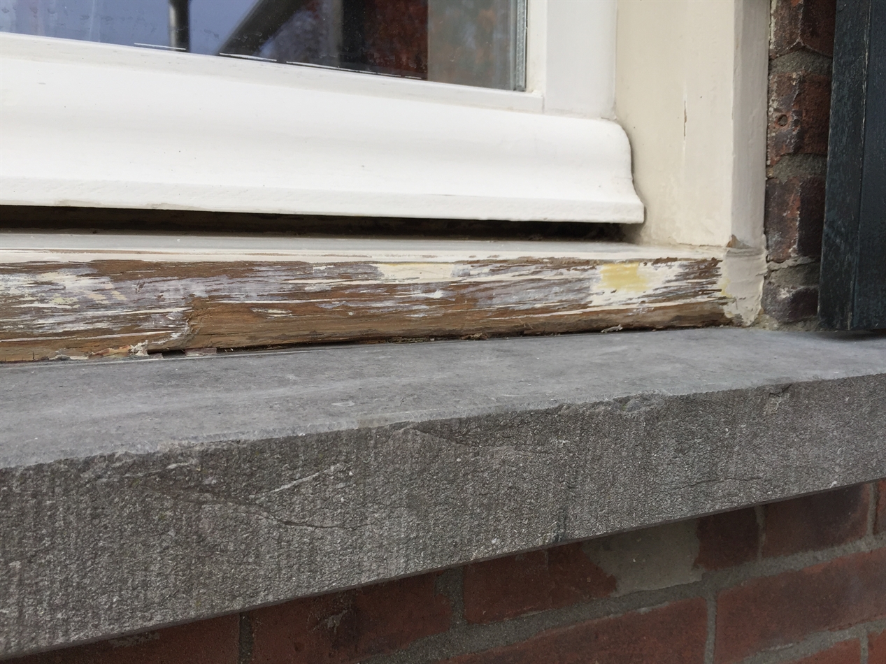 Verweerde en zachte dorpel.