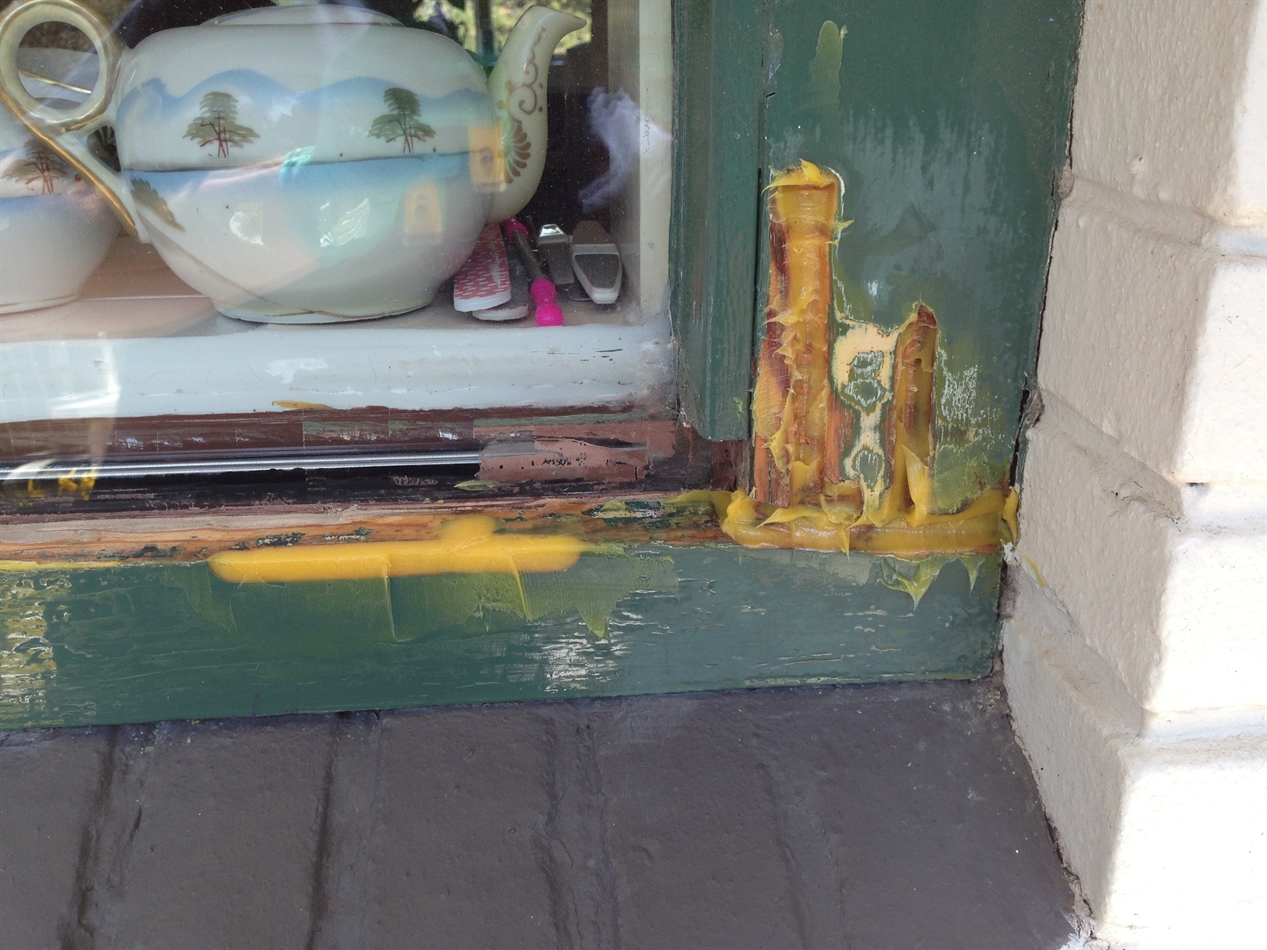 Goed aanbranden/voorhechten.