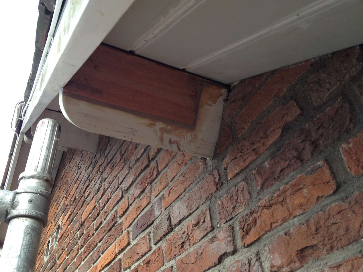 goot klos nieuw stuk meranti ingelijmd.