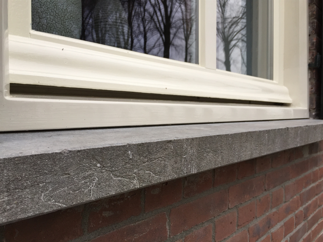 Eindresultaat na het aanbrengen van 2 lagen dekverf.