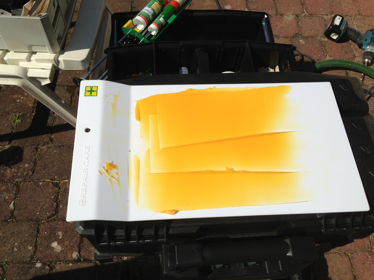 naar deze kleur. Mooi egaal van kleur gemengd en dun uitgestreken op het mengplateau voor een langere verwerkingstijd.